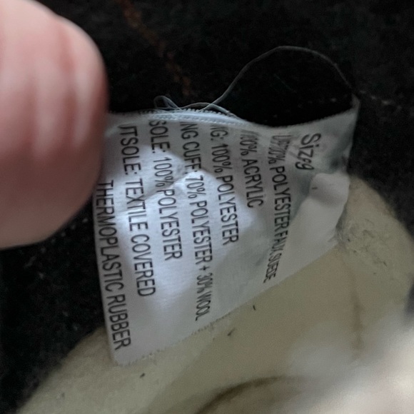 Muk Luks patti short boots size 9 - Picture 4 of 4